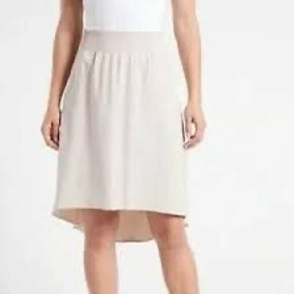 Athleta Cosmic Skirt Womens Size Large in Beige Pockets - Picture 1 of 8